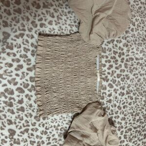 Altar’d State Women’s Short Puff Sleeve Ruffled Hem Crop Top